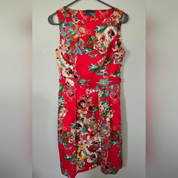 Adrianna Papell Dresses & Skirts - Adrianna Papell Red Floral Dress Size 6